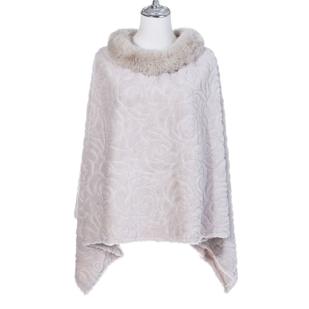 Poncho & Mantel